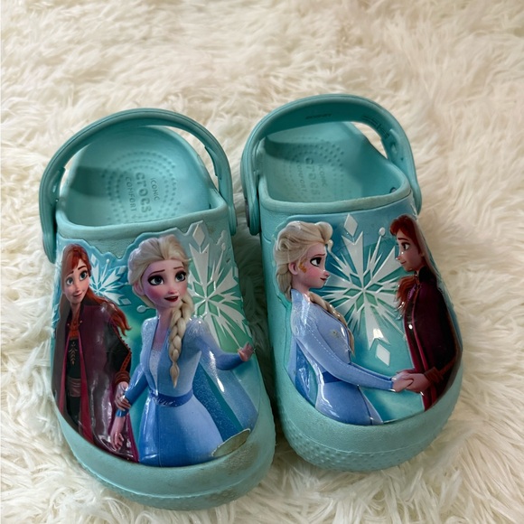 CROCS Frozen Kids Slippers - Light Blue - Picture 1 of 3